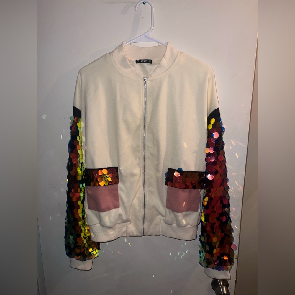 Shein’s Hoodie Large